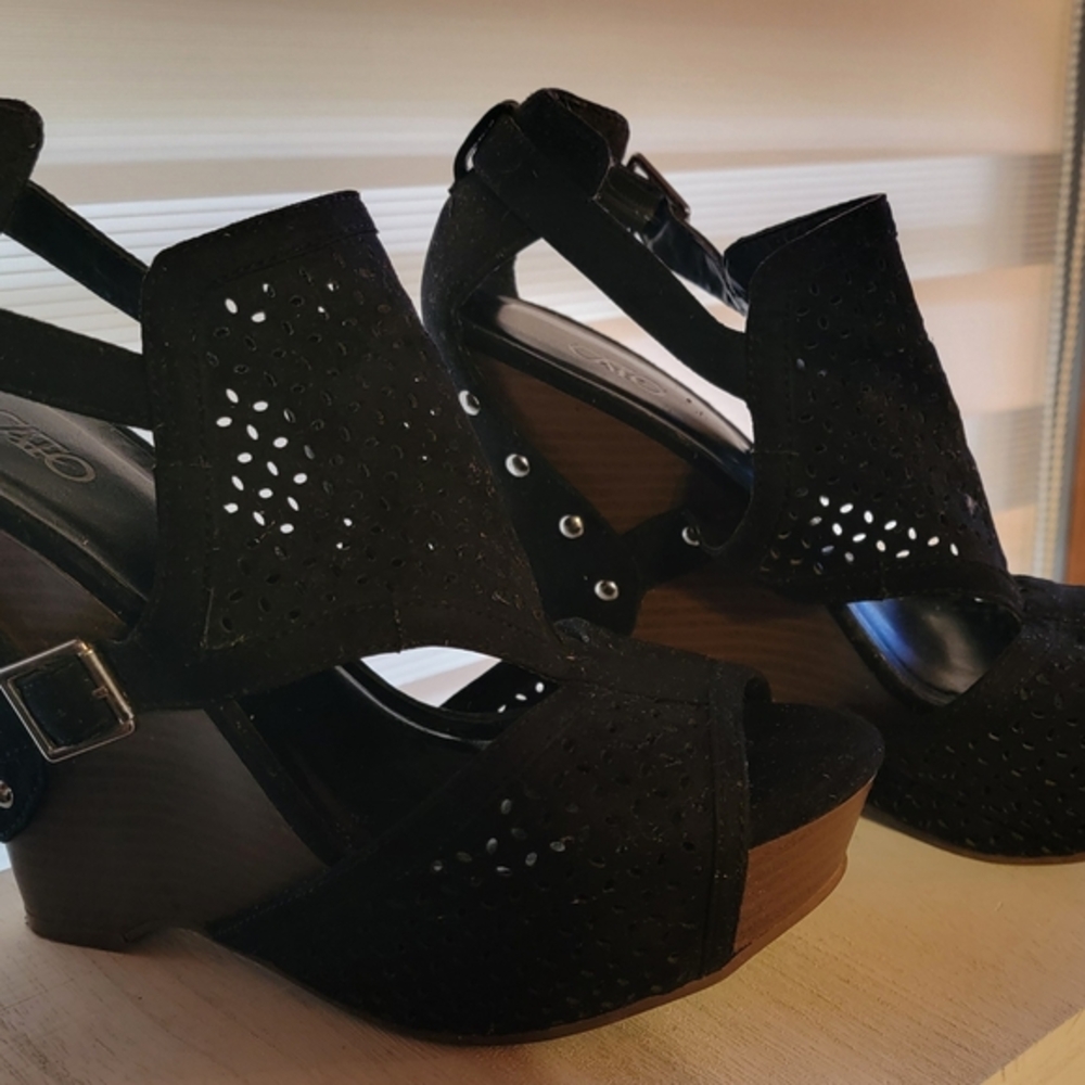 Black Wedge Sandals